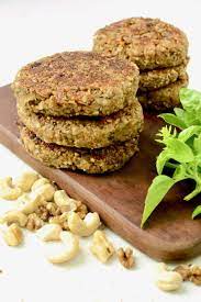 RAW VEGGIE NUT PATTIES